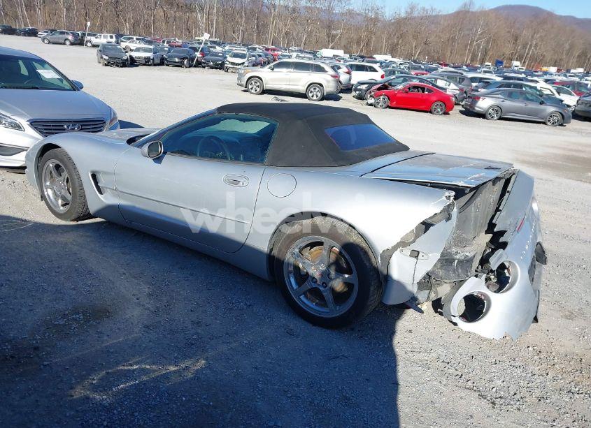 Photo 3 of 1999 Chevrolet Corvette (VIN 1G1YY32G8X5103194)
