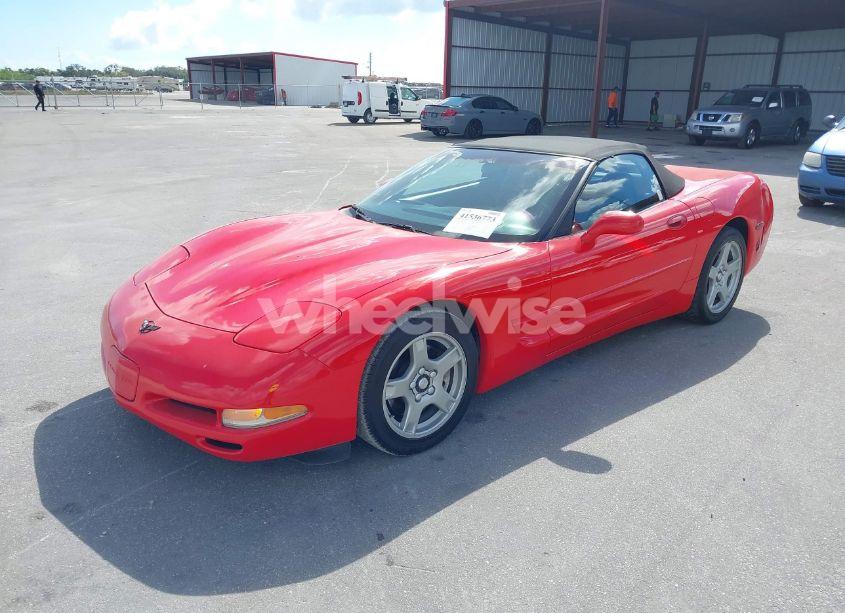 Photo 2 of 1999 Chevrolet Corvette (VIN 1G1YY32G9X5132297)