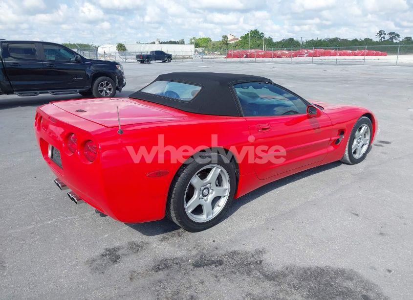 Photo 4 of 1999 Chevrolet Corvette (VIN 1G1YY32G9X5132297)