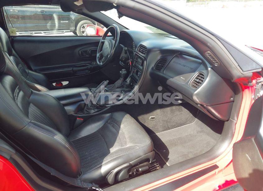 Photo 5 of 1999 Chevrolet Corvette (VIN 1G1YY32G9X5132297)