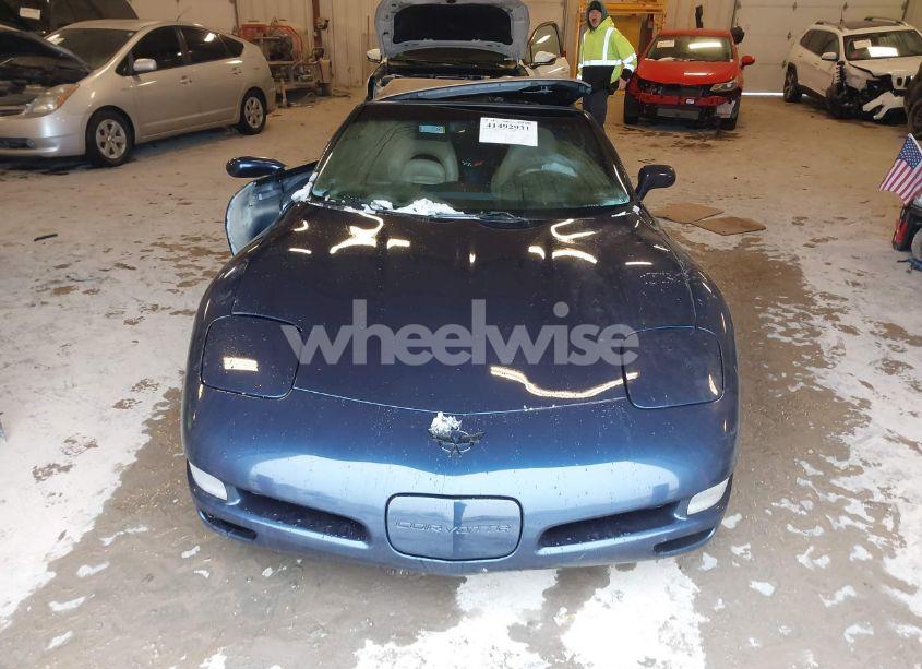 Photo 12 of 2000 Chevrolet Corvette (VIN 1G1YY32G9Y5128736)