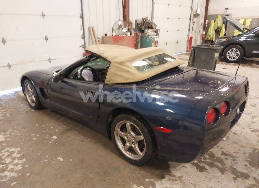 Photo 3 of 2000 Chevrolet Corvette (VIN 1G1YY32G9Y5128736)