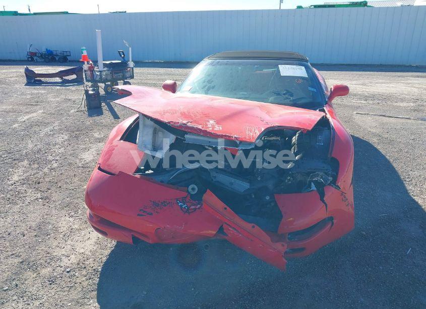 Photo 6 of 2002 Chevrolet Corvette (VIN 1G1YY32GX25127845)