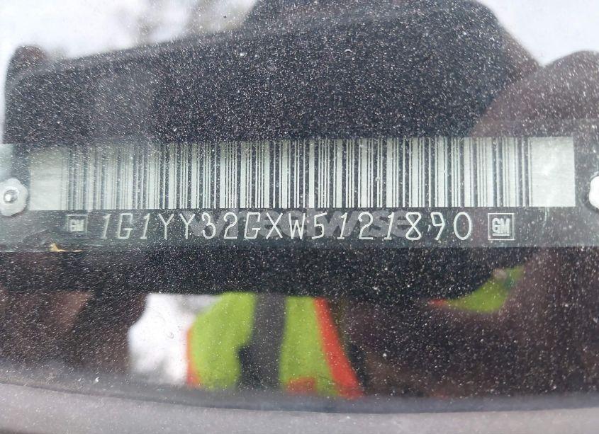 Photo 9 of 1998 Chevrolet Corvette (VIN 1G1YY32GXW5121890)