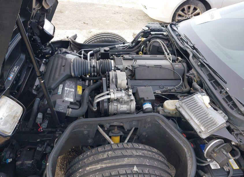 Photo 10 of 1995 Chevrolet Corvette (VIN 1G1YY32P7S5103664)