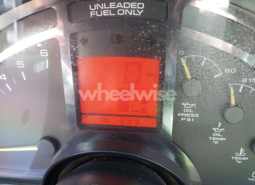 Photo 15 of 1994 Chevrolet Corvette (VIN 1G1YY32PXR5104737)