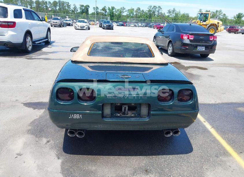 Photo 16 of 1994 Chevrolet Corvette (VIN 1G1YY32PXR5104737)