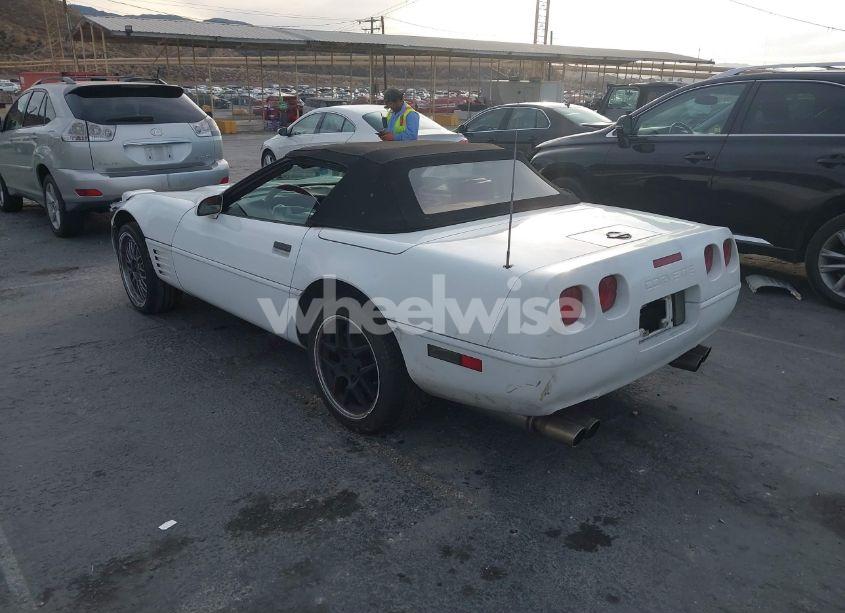 Photo 3 of 1991 Chevrolet Corvette (VIN 1G1YY3385M5103947)