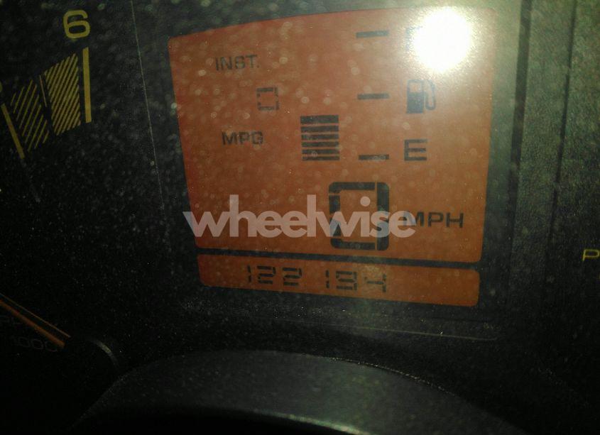 Photo 12 of 1991 Chevrolet Corvette (VIN 1G1YY338XM5114135)