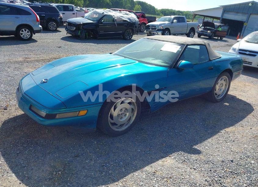 Photo 2 of 1993 Chevrolet Corvette (VIN 1G1YY33P4P5115339)