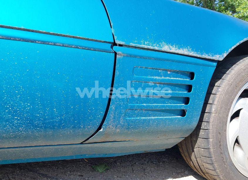 Photo 22 of 1993 Chevrolet Corvette (VIN 1G1YY33P4P5115339)