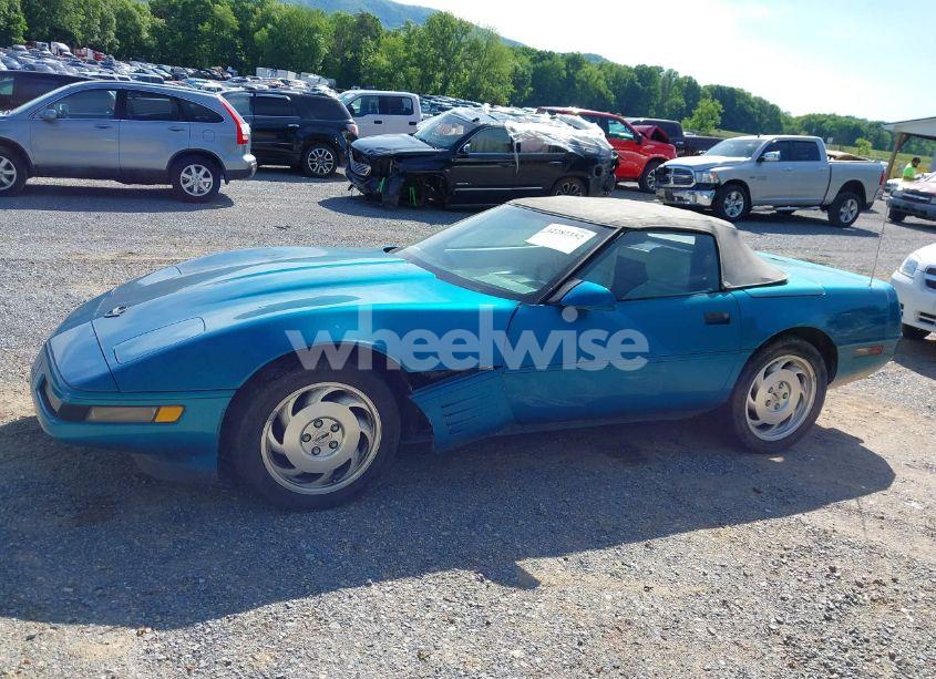 Photo 6 of 1993 Chevrolet Corvette (VIN 1G1YY33P4P5115339)