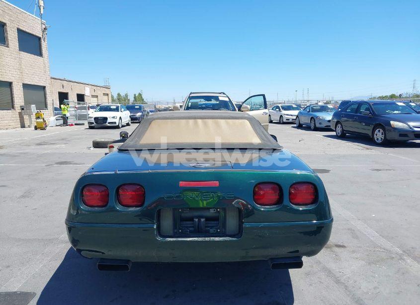 Photo 15 of 1992 Chevrolet Corvette (VIN 1G1YY33P8N5109086)