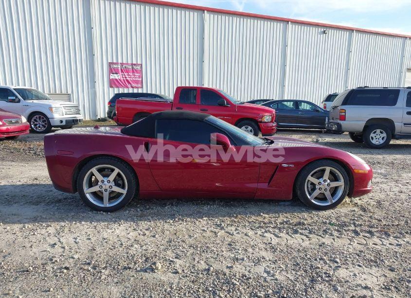 Photo 13 of 2005 Chevrolet Corvette N/A (VIN 1G1YY34U055133001)