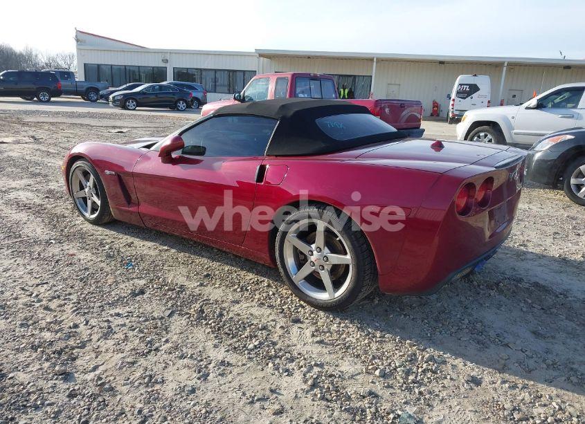 Photo 3 of 2005 Chevrolet Corvette N/A (VIN 1G1YY34U055133001)