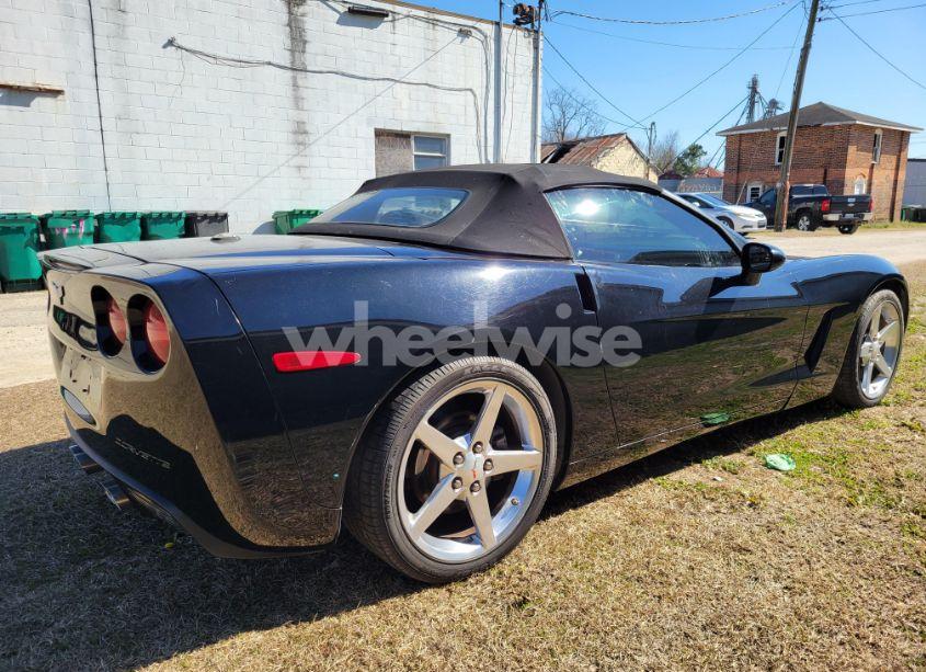 Photo 3 of 2005 Chevrolet Corvette N/A (VIN 1G1YY34U455117125)