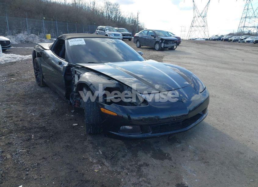 Photo 16 of 2005 Chevrolet Corvette N/A (VIN 1G1YY34U655132158)