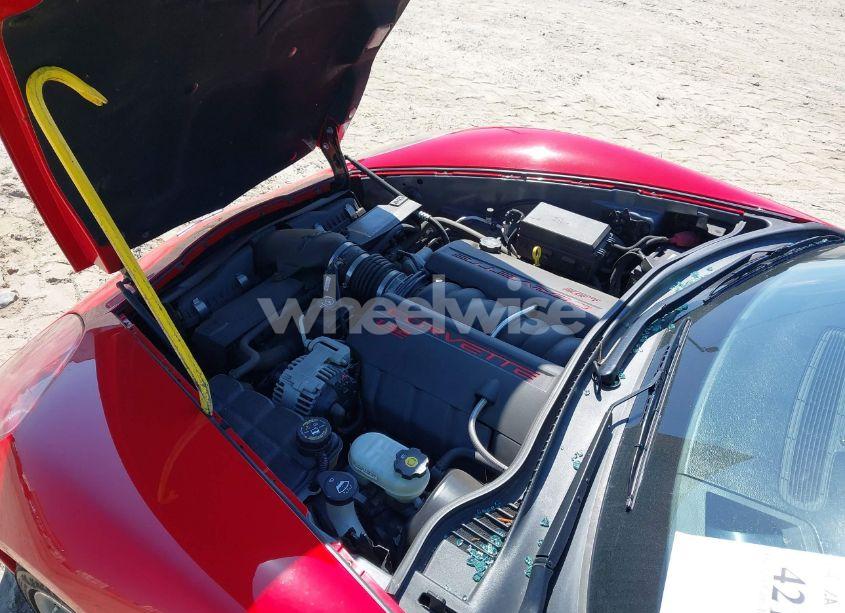 Photo 10 of 2005 Chevrolet Corvette N/A (VIN 1G1YY34U755127969)