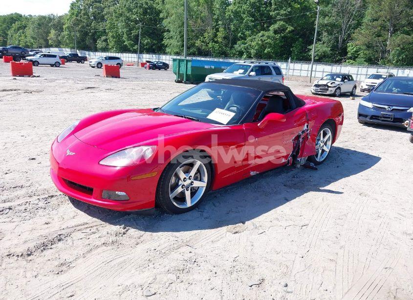 Photo 2 of 2005 Chevrolet Corvette N/A (VIN 1G1YY34U755127969)