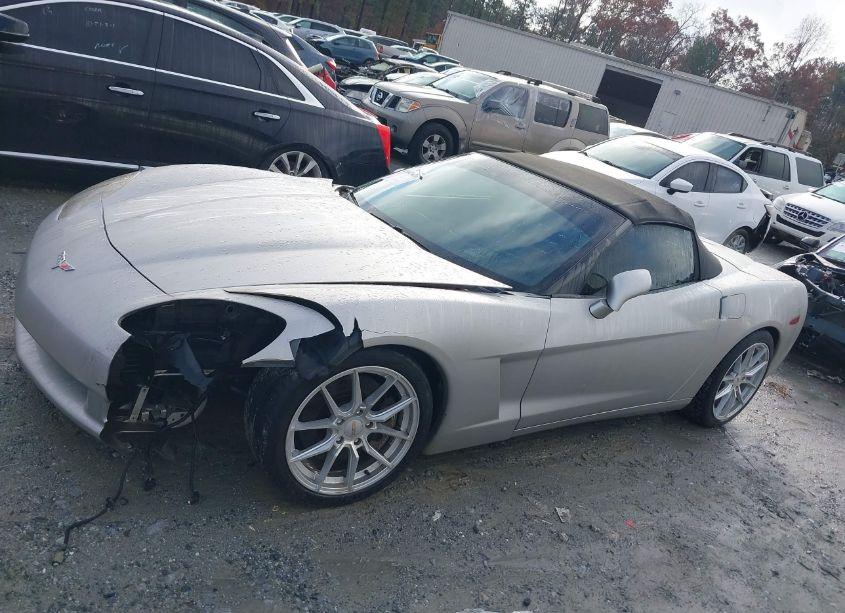 Photo 14 of 2005 Chevrolet Corvette N/A (VIN 1G1YY34U955124751)
