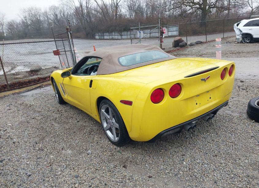 Photo 3 of 2007 Chevrolet Corvette (VIN 1G1YY36U475120381)