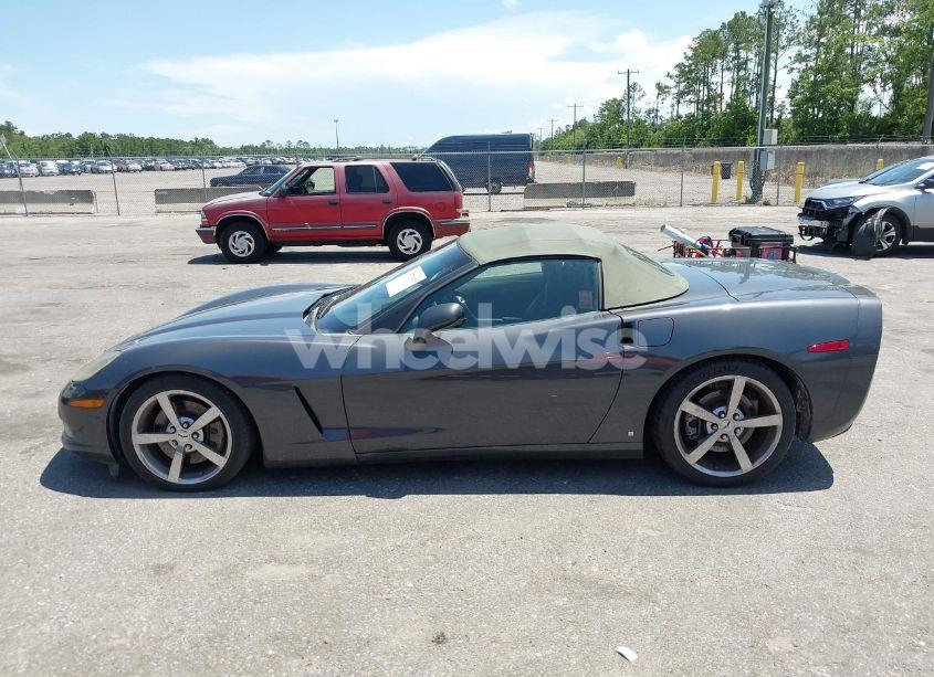 Photo 14 of 2009 Chevrolet Corvette (VIN 1G1YY36W995113625)