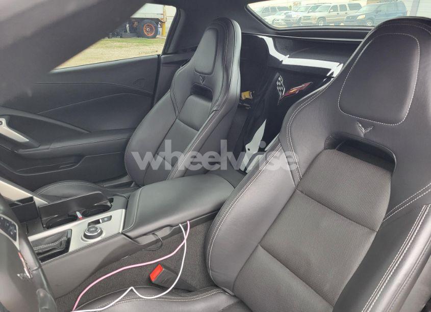 Photo 8 of 2019 Chevrolet Corvette N/A (VIN 1G1YY3D72K5121941)