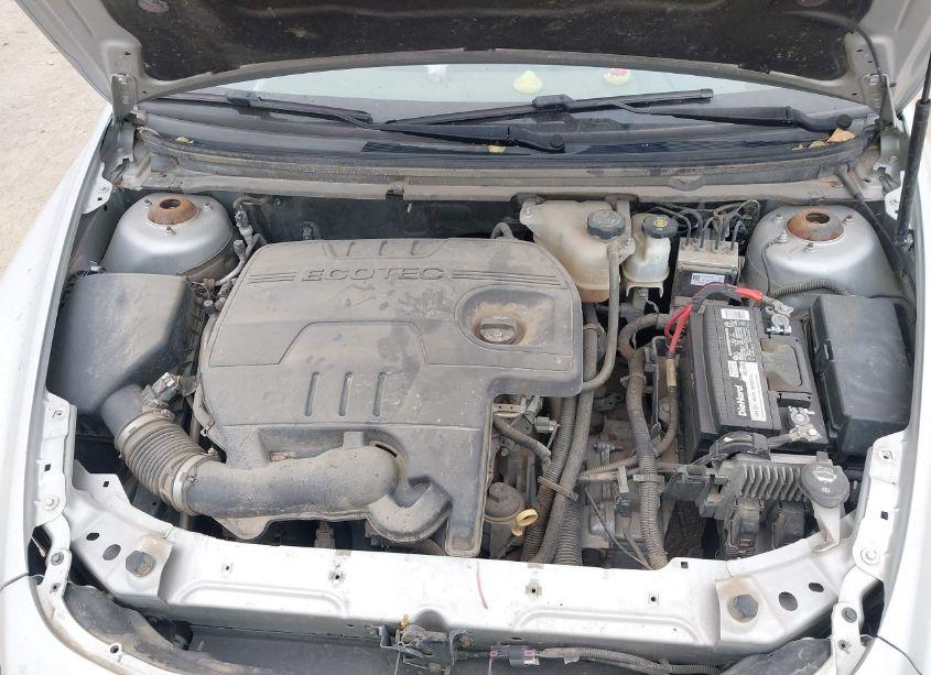 Photo 10 of 2010 Chevrolet Malibu LS (VIN 1G1ZA5E01AF281016)