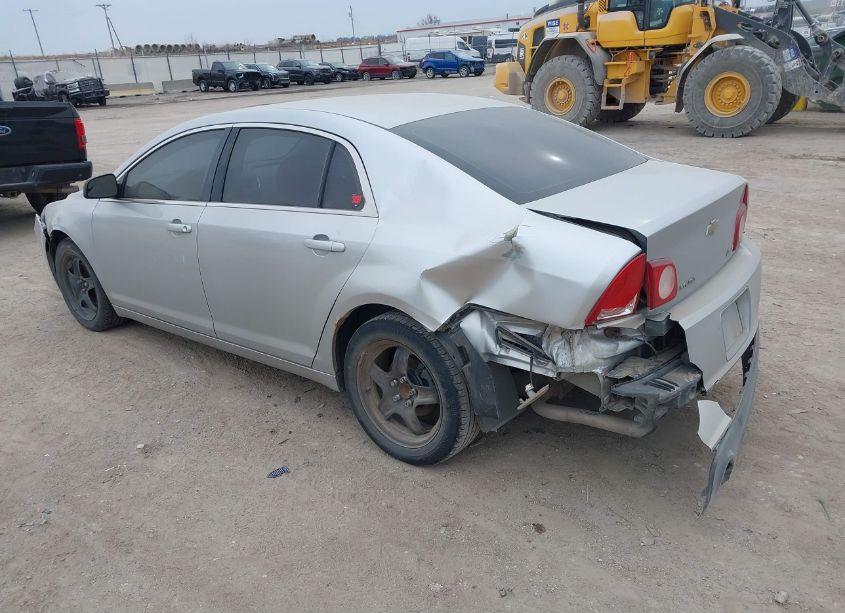 Photo 3 of 2010 Chevrolet Malibu LS (VIN 1G1ZA5E01AF281016)