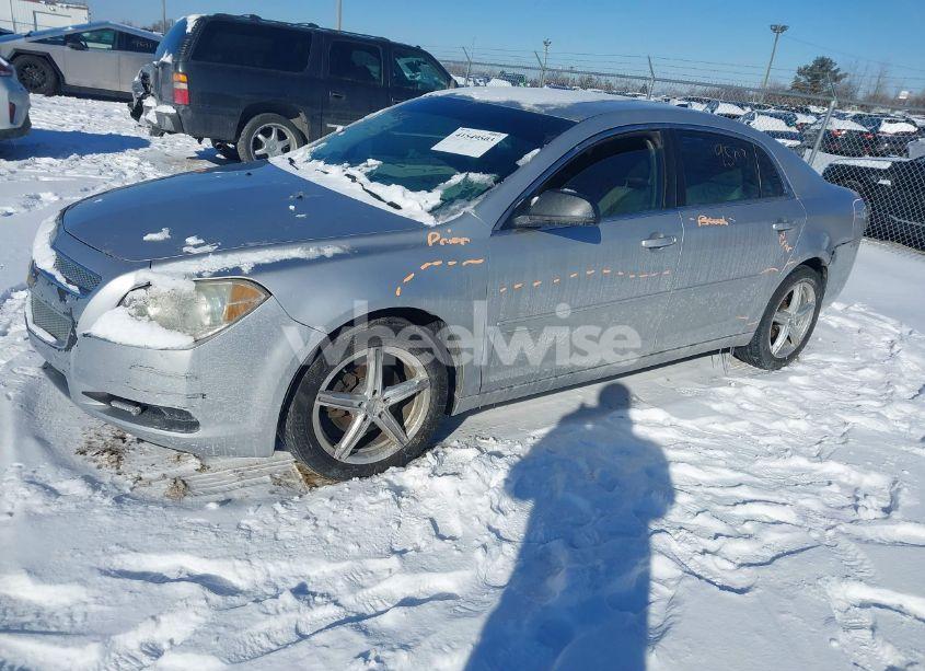 Photo 2 of 2012 Chevrolet Malibu LS (VIN 1G1ZA5E01CF385170)