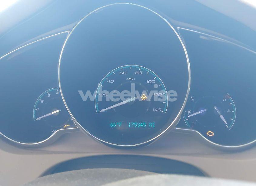 Photo 7 of 2010 Chevrolet Malibu LS (VIN 1G1ZA5E02AF283017)