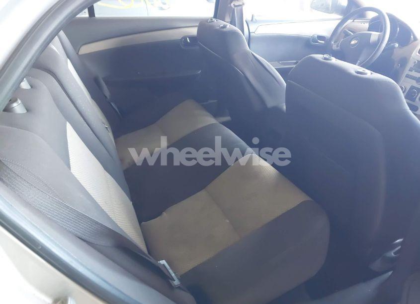 Photo 8 of 2010 Chevrolet Malibu LS (VIN 1G1ZA5E02AF283017)