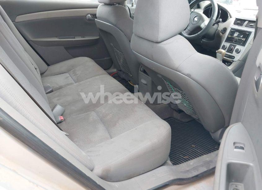 Photo 7 of 2010 Chevrolet Malibu LS (VIN 1G1ZA5E03A4104009)