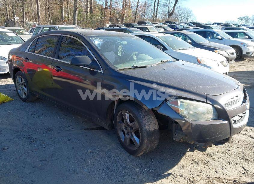 2010 Chevrolet Malibu LS (VIN 1G1ZA5E04A4123667) main photo