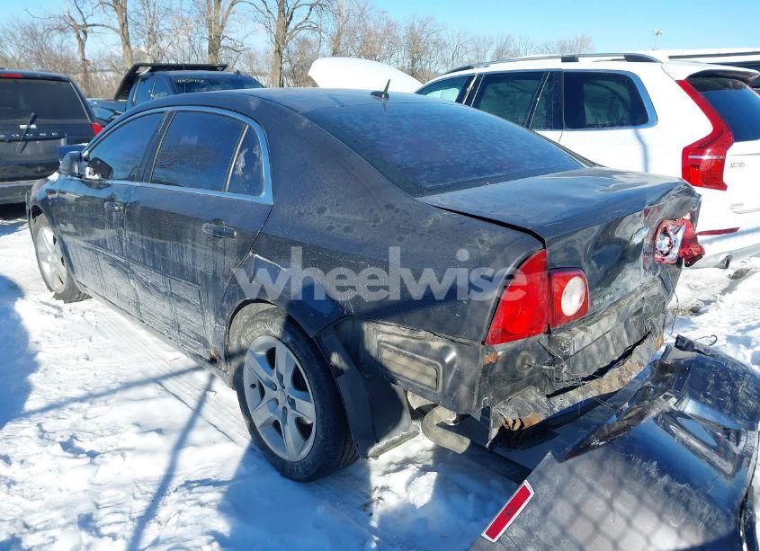 Photo 3 of 2010 Chevrolet Malibu LS (VIN 1G1ZA5E05AF215083)