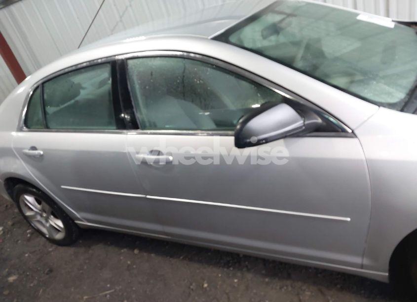 Photo 13 of 2010 Chevrolet Malibu LS (VIN 1G1ZA5E07AF250482)