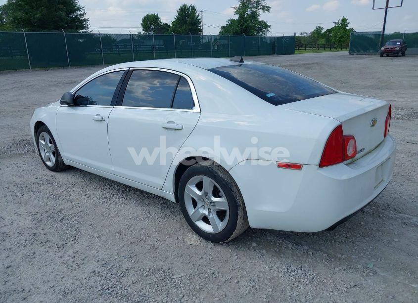 Photo 3 of 2012 Chevrolet Malibu LS (VIN 1G1ZA5E07CF115389)