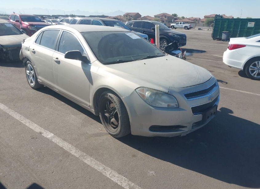 2010 Chevrolet Malibu LS (VIN 1G1ZA5E08AF128665) main photo