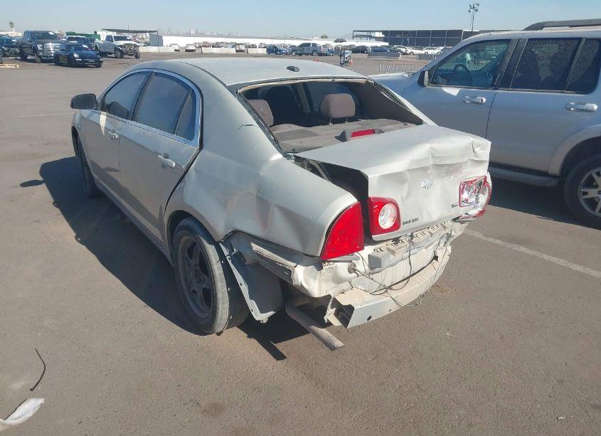 Photo 3 of 2010 Chevrolet Malibu LS (VIN 1G1ZA5E08AF128665)