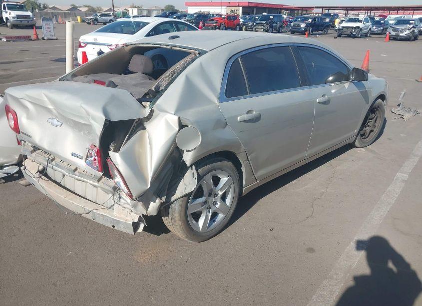 Photo 4 of 2010 Chevrolet Malibu LS (VIN 1G1ZA5E08AF128665)