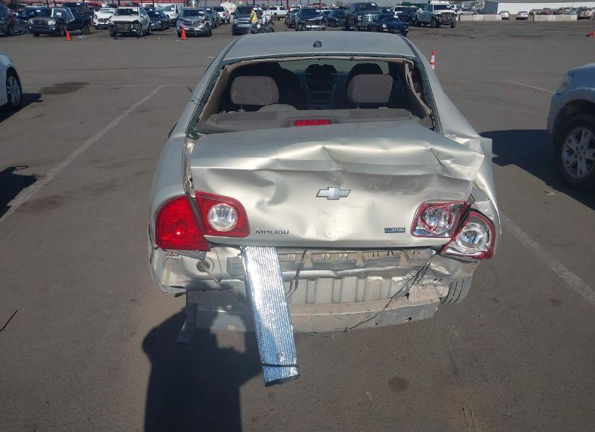 Photo 6 of 2010 Chevrolet Malibu LS (VIN 1G1ZA5E08AF128665)