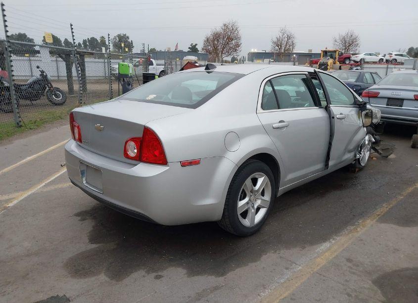 Photo 4 of 2012 Chevrolet Malibu LS (VIN 1G1ZA5E08CF235816)