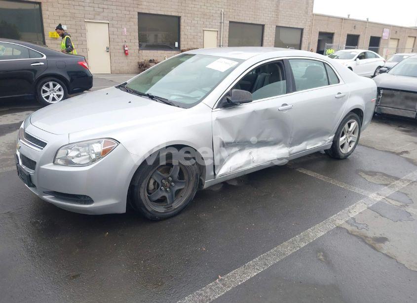 Photo 2 of 2012 Chevrolet Malibu LS (VIN 1G1ZA5E08CF354420)