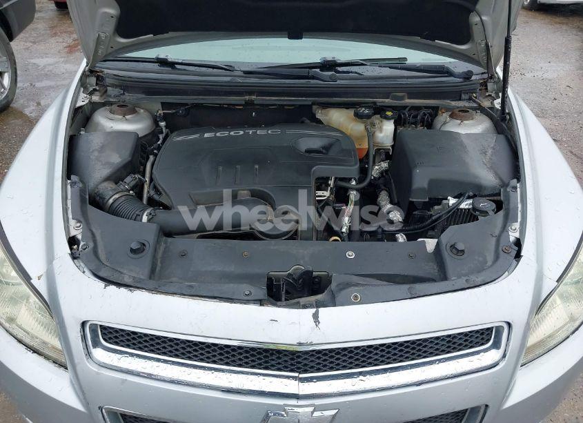 Photo 10 of 2010 Chevrolet Malibu LS (VIN 1G1ZA5E0XAF184056)