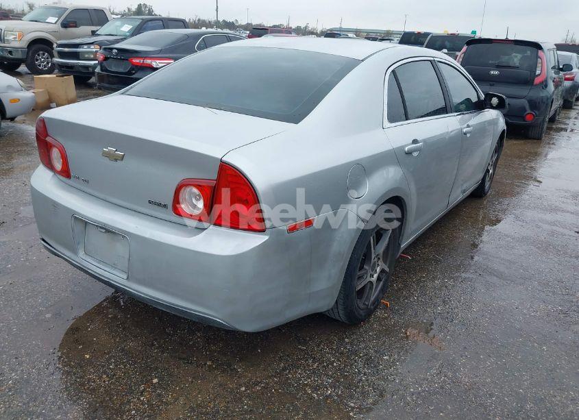 Photo 4 of 2010 Chevrolet Malibu LS (VIN 1G1ZA5E0XAF184056)