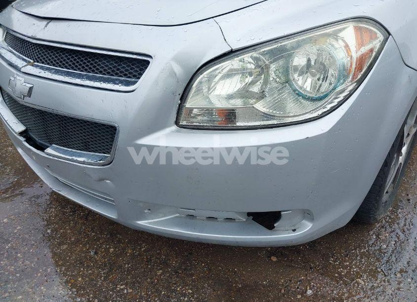 Photo 6 of 2010 Chevrolet Malibu LS (VIN 1G1ZA5E0XAF184056)