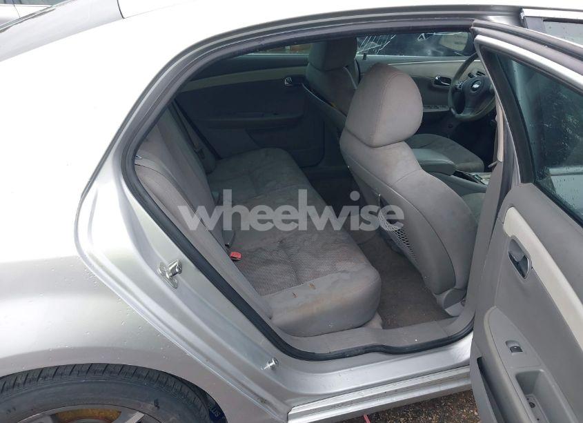 Photo 8 of 2010 Chevrolet Malibu LS (VIN 1G1ZA5E0XAF184056)