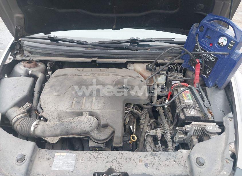 Photo 10 of 2011 Chevrolet Malibu LS (VIN 1G1ZA5E10BF106394)