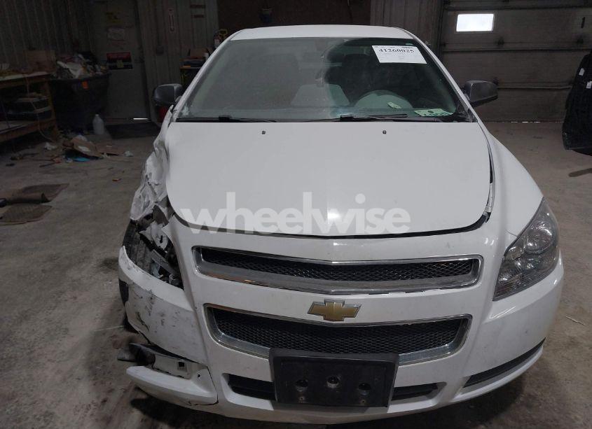 Photo 12 of 2011 Chevrolet Malibu LS (VIN 1G1ZA5E10BF285116)