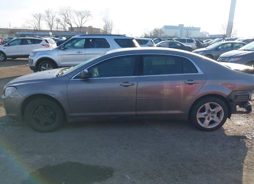 Photo 15 of 2011 Chevrolet Malibu LS (VIN 1G1ZA5E10BF316865)